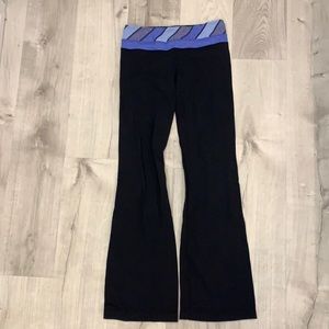 Lululemon groove pants